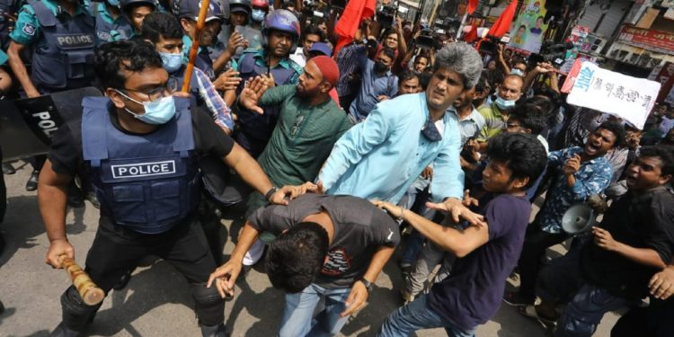 বাংলাদেশে প্রধান ইস্যু রাজনৈতিক গুম এবং রাজনৈতিক নিপীড়ন