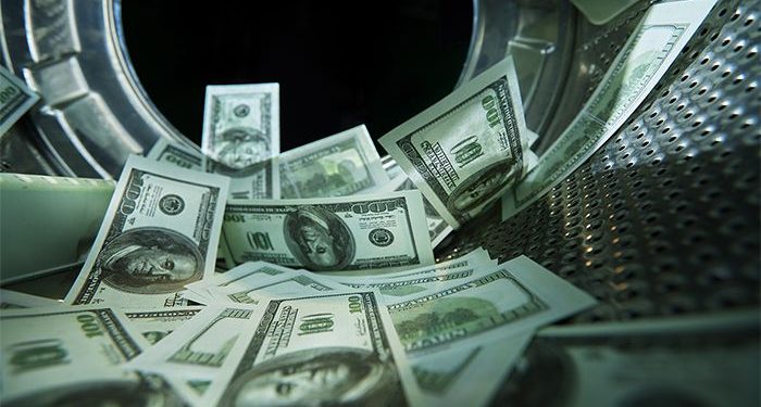 হাসিনার প্রত্যক্ষ মদদে বিদেশে পাচার হচ্ছে জনগণের টাকা